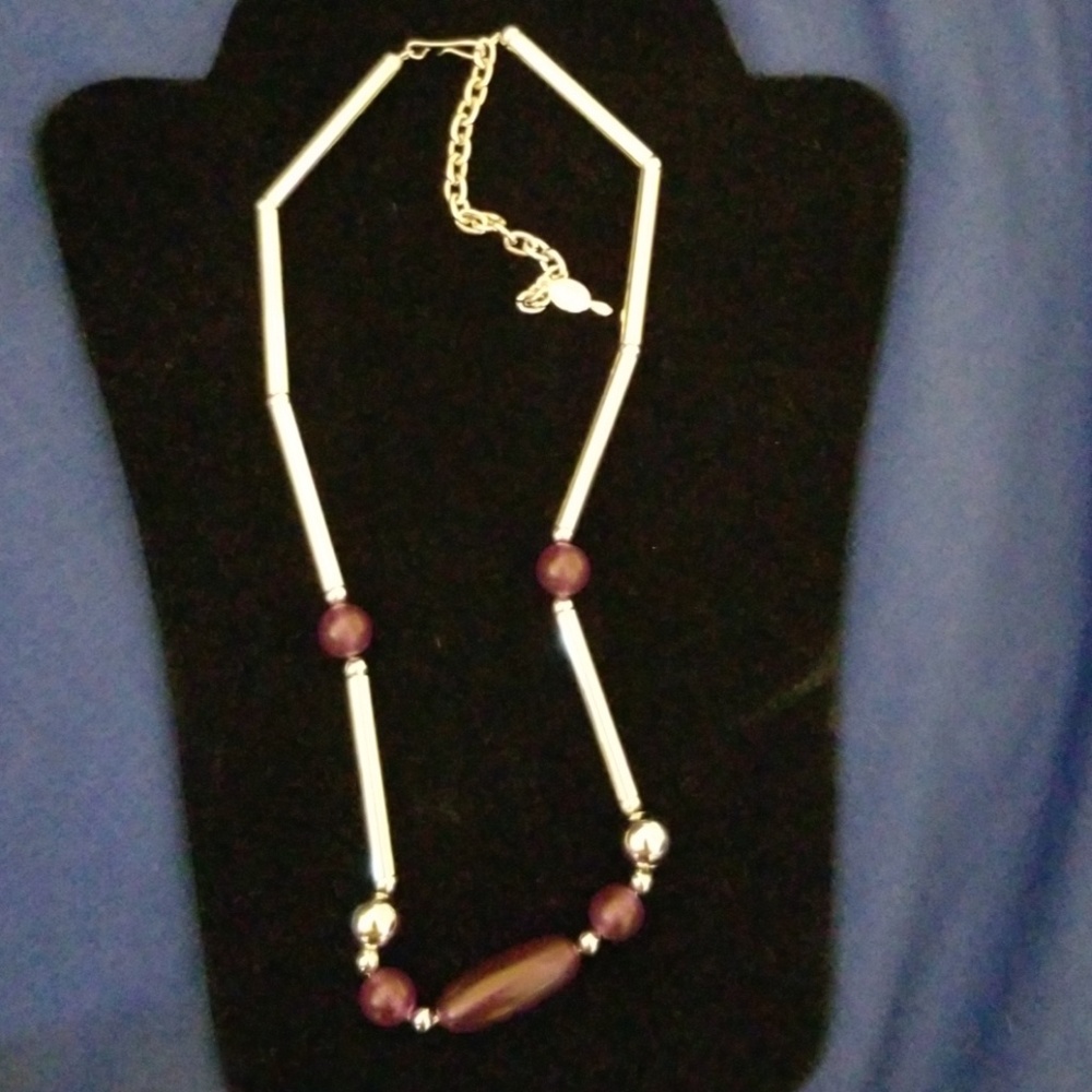 Vintage Sarah Coventry Purple and Silver Necklace - Picture 2 of 5